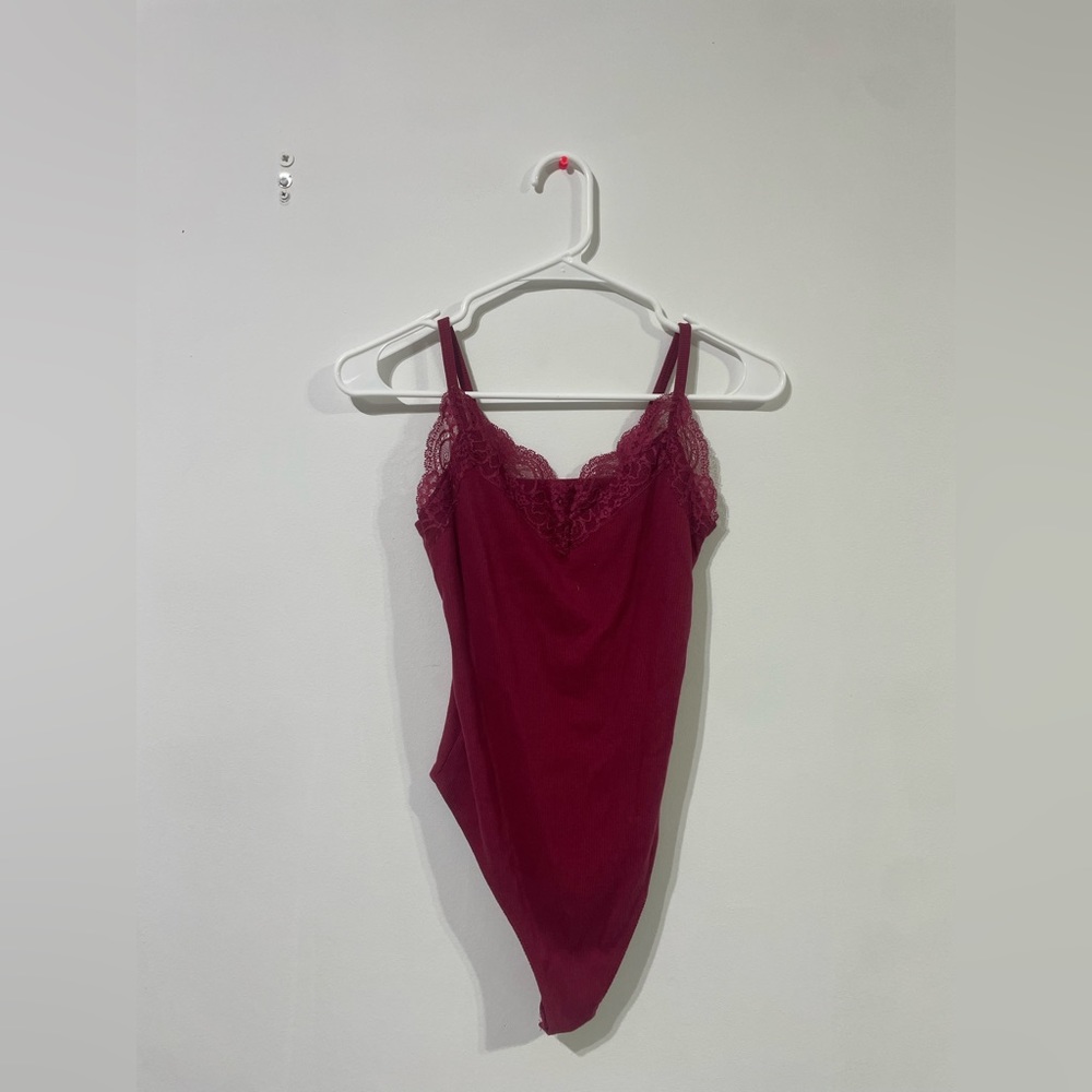 Set of 2 bodysuits